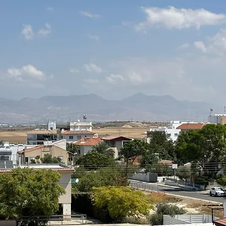 公寓 Michaela's Place Aglantzia